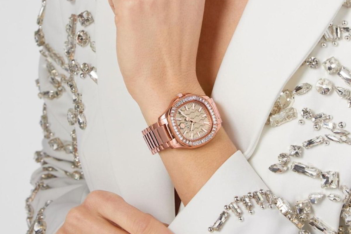 رنگ‌ها و تنالیته‌ها در ست کردن ساعت