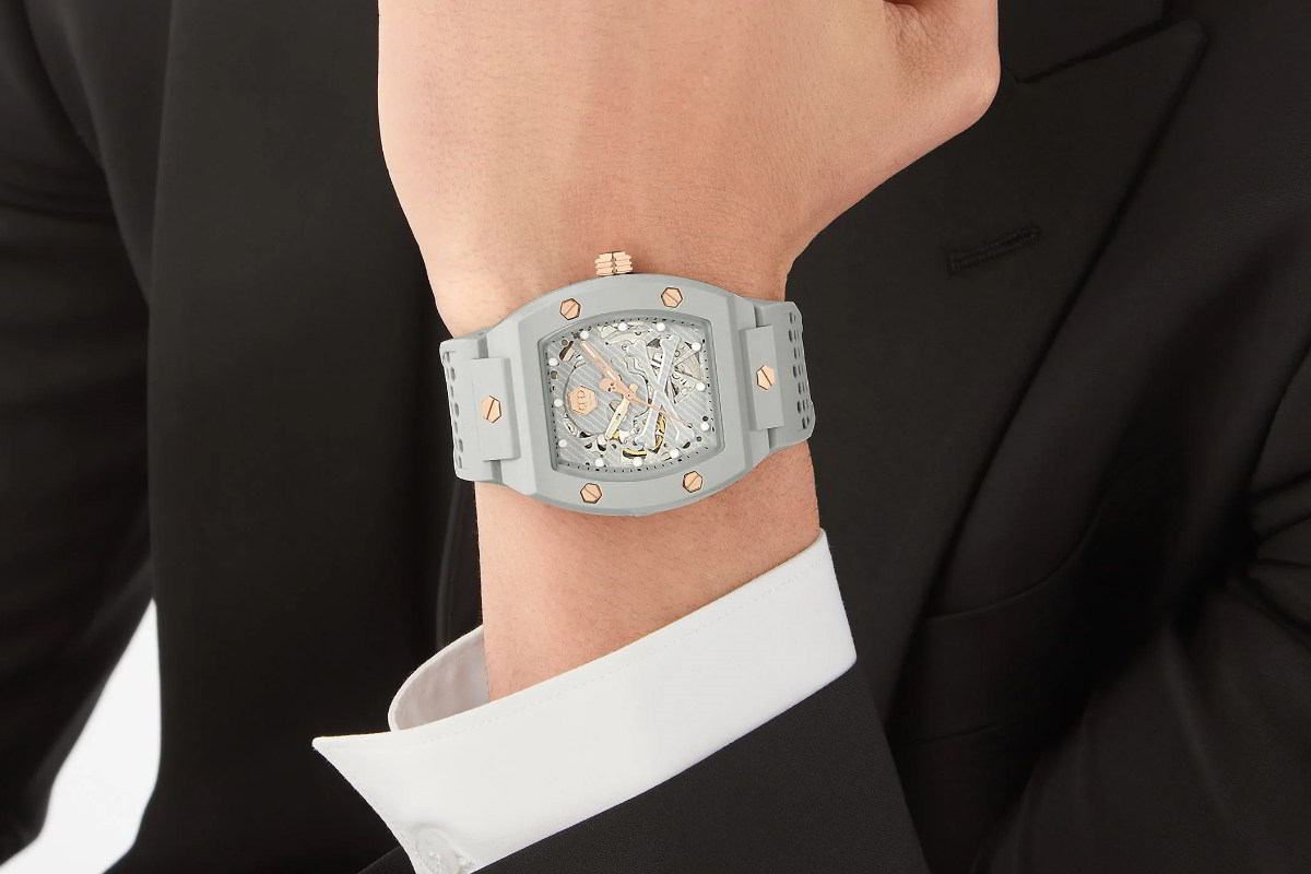 اهمیت ست کردن ساعت با لباس